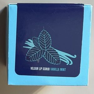 BNIB Jeffree Star Cosmetics Vanilla Mint Velour Lip Scrub